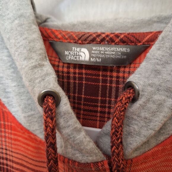 The North Face women's hooded shirt‎ - Picture 6 of 11